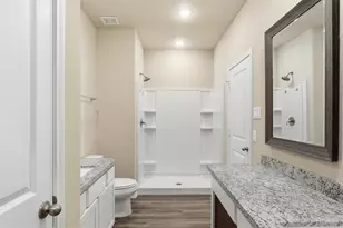 903 Crystal River Rd, Conroe, TX 77316 - Photo 9