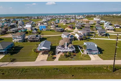 22814 Verano Drive, Galveston, TX 77554 - Photo 29
