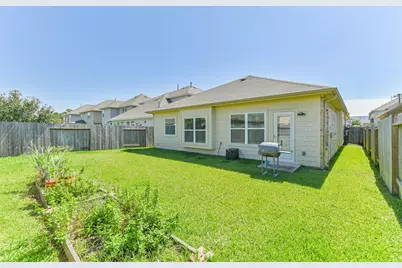 7527 Windsor Valley Lane, Houston, TX 77049 - Photo 35
