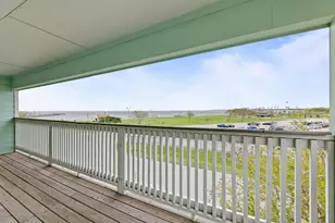 709 N Bayshore Dr, La Porte, TX 77571 - Photo 39