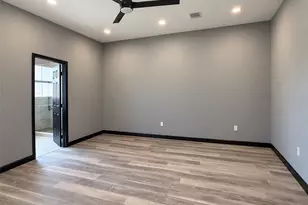 1323 Rd 5723, Cleveland, TX 77327 - Photo 9