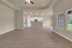 632 Mill Rd, Angleton, TX 77515 - Photo 7