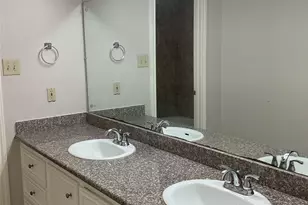 7818 Vickijohn Dr, Houston, TX 77071 - Photo 27