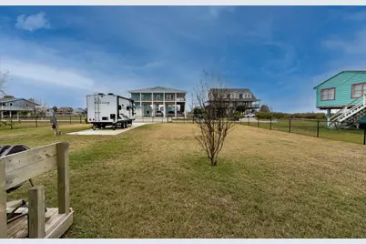 16506 Mansvelt Road, Jamaica Beach, TX 77554 - Photo 31