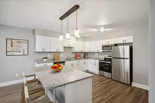 1024 S Brown St, Jackson, MI 48203 - Photo 3