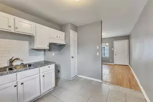 6822 Weston St, Houston, TX 77021 - Photo 7