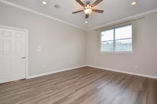 11102 Waxwing St, Houston, TX 77035 - Photo 23
