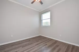 11102 Waxwing St, Houston, TX 77035 - Photo 19