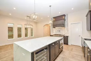 2315 Peckham St, Houston, TX 77019 - Photo 9