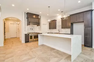 2315 Peckham St, Houston, TX 77019 - Photo 7