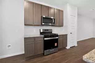 13320 Burbot Dr, Conroe, TX 77384 - Photo 9