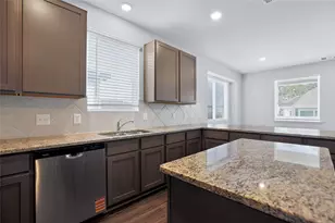 13320 Burbot Dr, Conroe, TX 77384 - Photo 11