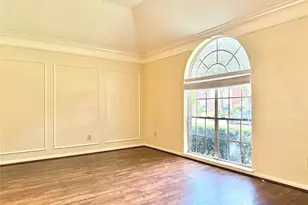 4230 Torrey Creek Ln, Houston, TX 77014 - Photo 9
