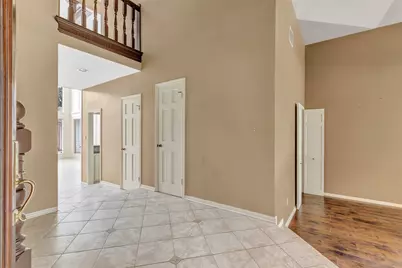 12102 Moorcreek Drive, Houston, TX 77070 - Photo 11