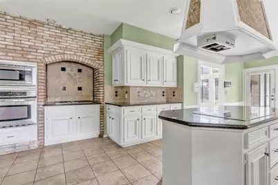 12102 Moorcreek Drive, Houston, TX 77070 - Photo 23