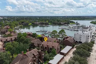 813 Davis Rd, League City, TX 77573 - Photo 1