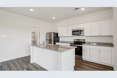 9408 Beryl Lane, Conroe, TX 77303 - Photo 3