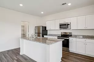 9408 Beryl Ln, Conroe, TX 77303 - Photo 3