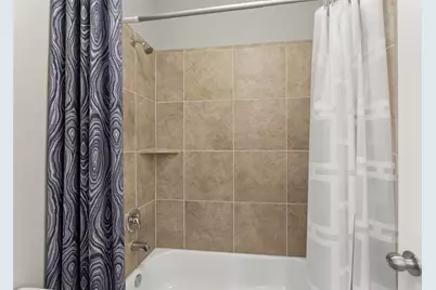 1502 Upland Glen Way, Houston, TX 77043 - Photo 15