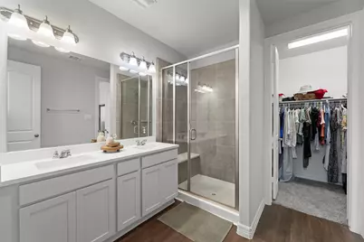 1502 Upland Glen Way, Houston, TX 77043 - Photo 11