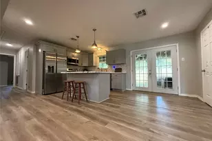 2725 E Railroad St, Vidor, TX 77662 - Photo 7