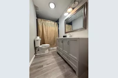 2725 E Railroad Street, Vidor, TX 77662 - Photo 17