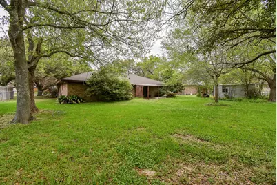 718 Partridge Lane, Eagle Lake, TX 77434 - Photo 23