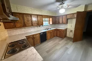 718 Partridge Ln, Eagle Lake, TX 77434 - Photo 15