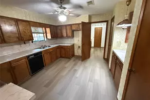 718 Partridge Ln, Eagle Lake, TX 77434 - Photo 21