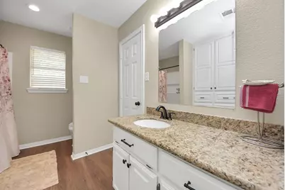 1910 Avenue L, Santa Fe, TX 77510 - Photo 33