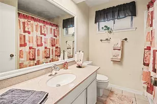 8518 Ashwyne Ln, La Porte, TX 77571 - Photo 15