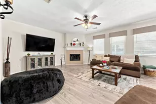 1022 Summer Park Blvd, Conroe, TX 77303 - Photo 11