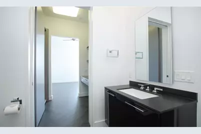 2727 Kirby Drive #10B, Houston, TX 77098 - Photo 33