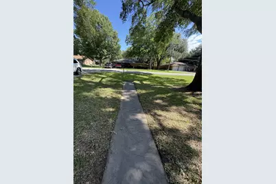 1418 NE 7th Street, Smithville, TX 78957 - Photo 3