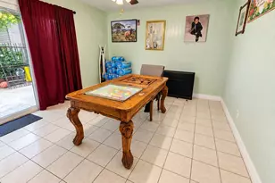 10112 Beekman Pl Dr, Houston, TX 77043 - Photo 7