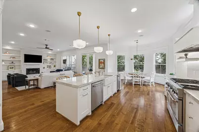 4318 Phil Street, Bellaire, TX 77401 - Photo 11