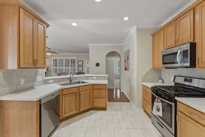 27 Paddington Court, Conroe, TX 77384 - Photo 13