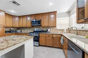 6905 Palestine St, Houston, TX 77020 - Photo 7