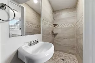 6905 Palestine St, Houston, TX 77020 - Photo 41