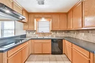 5106 Sleepy Creek Dr, Houston, TX 77017 - Photo 17