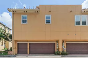 9 Laurelwood Dr, Pasadena, TX 77058 - Photo 5