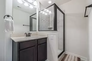 9 Laurelwood Dr, Pasadena, TX 77058 - Photo 37