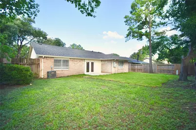 16710 Rippling Mill Drive, Sugar Land, TX 77498 - Photo 11