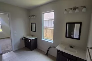 11111 Thinleaf Alder Wy, Tomball, TX 77375 - Photo 13