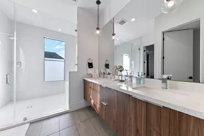 604 Oakley Street, Houston, TX 77006 - Photo 23