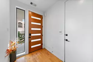 604 Oakley St, Houston, TX 77006 - Photo 5