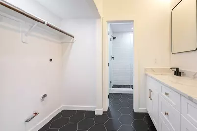 10118 Briar Rose Drive, Houston, TX 77042 - Photo 29