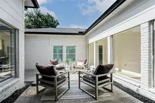 10118 Briar Rose Dr, Houston, TX 77042 - Photo 37