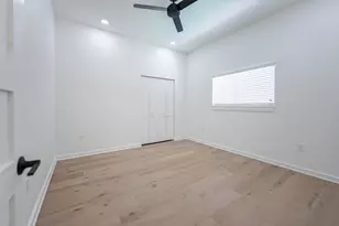 10118 Briar Rose Dr, Houston, TX 77042 - Photo 31