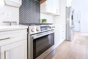 10118 Briar Rose Dr, Houston, TX 77042 - Photo 13